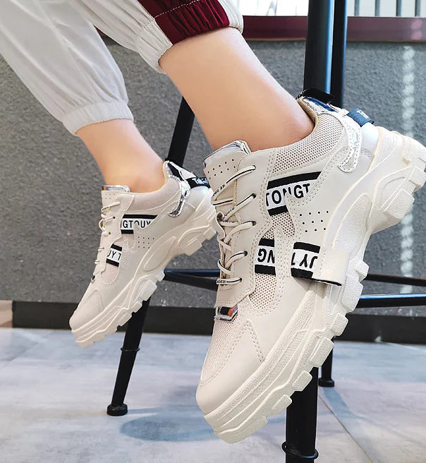 Zapatos deportivos casuales y  elegantes para hombre